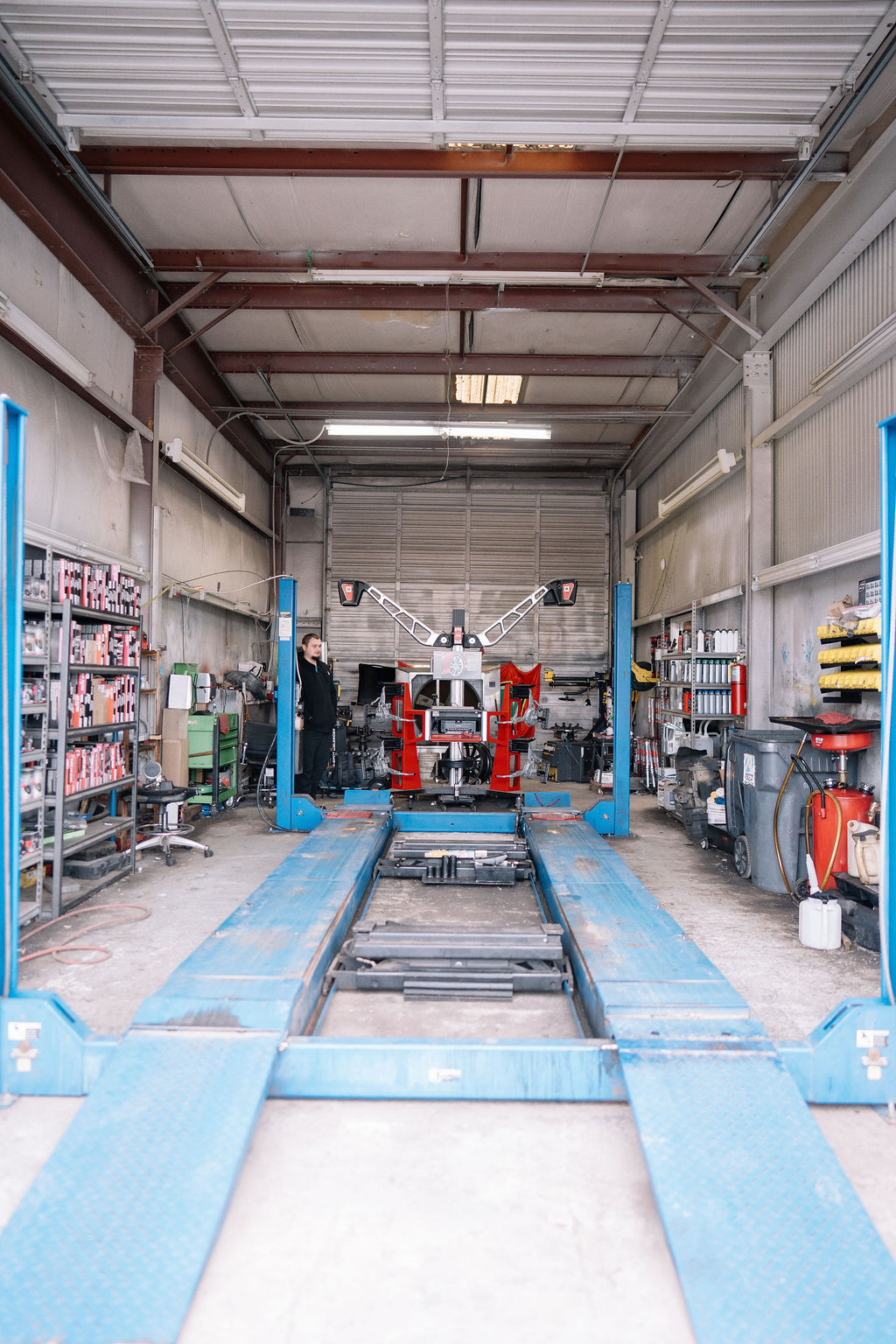 Beacon Automotive's ten-bay repair shop, where Veterans Towing brings vehicles in Grovetown GA